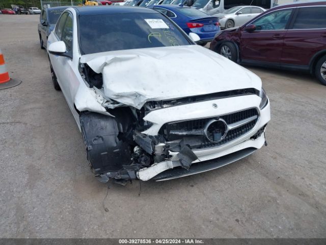 W1KAF4HB8PR126943 Mercedes-Benz C 300 4matic