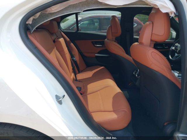 W1KAF4HB8PR126943 Mercedes-Benz C 300 4matic