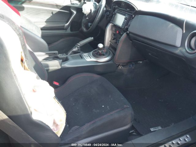 JF1ZNAA11F8702463 Scion FR-S