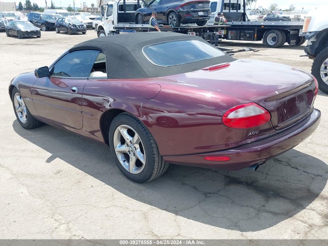 2000 JAGUAR XK8 SAJJA42CXYNA00364 Photo 2