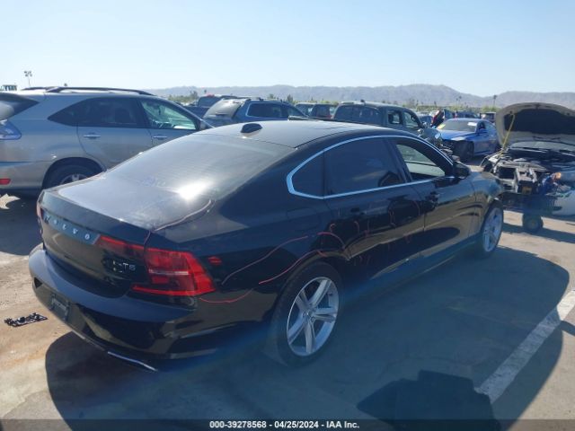 LVY102AK0KP090463 Volvo S90 T5 Momentum