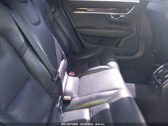 LVY102AK0KP090463 Volvo S90 T5 Momentum