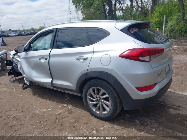KM8J33A47GU094147 Hyundai TUCSON SE