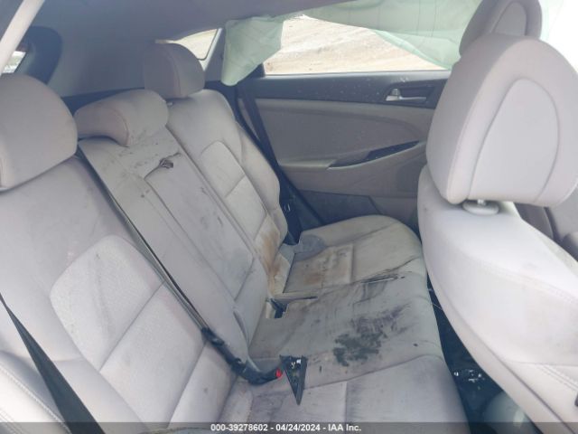 KM8J33A47GU094147 Hyundai TUCSON SE