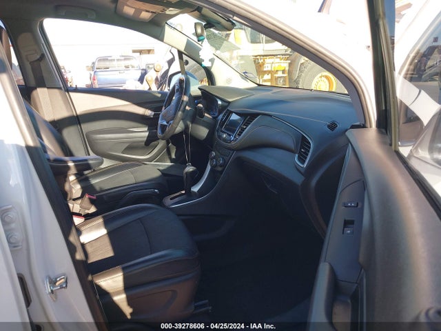 Chevrolet Trax Lt 2018 KL7CJLSB1JB690757 Image 5