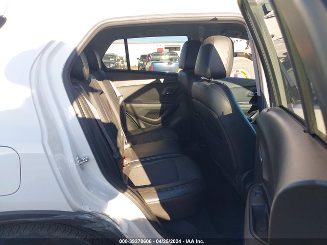 Chevrolet Trax Lt 2018 KL7CJLSB1JB690757 Image 8