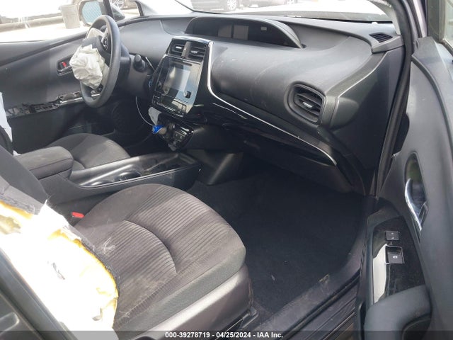 Toyota Prius Two 2018 JTDKBRFU0J3067232 Image 5