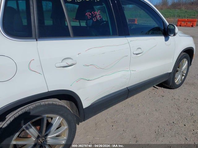 WVGBV3AX2EW622428 Volkswagen Tiguan Sel