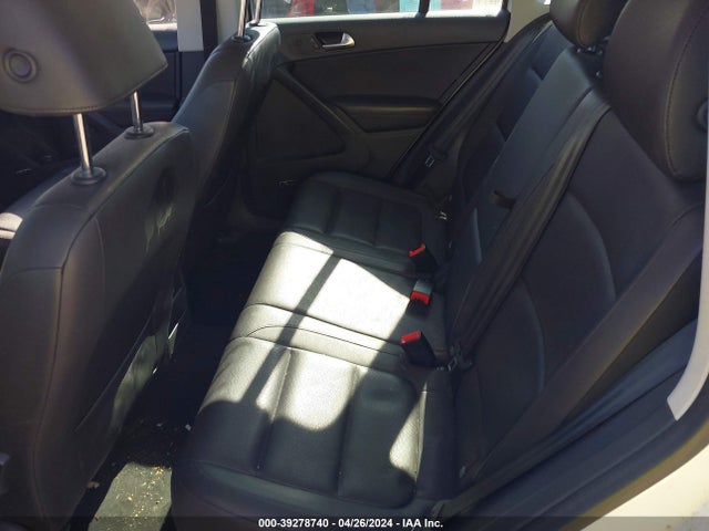 WVGBV3AX2EW622428 Volkswagen Tiguan Sel