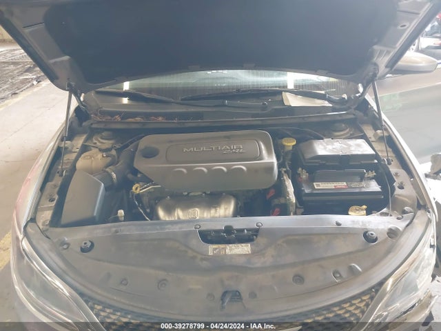 Chrysler 200 Limited 2015 1C3CCCAB7FN587433 Image 10