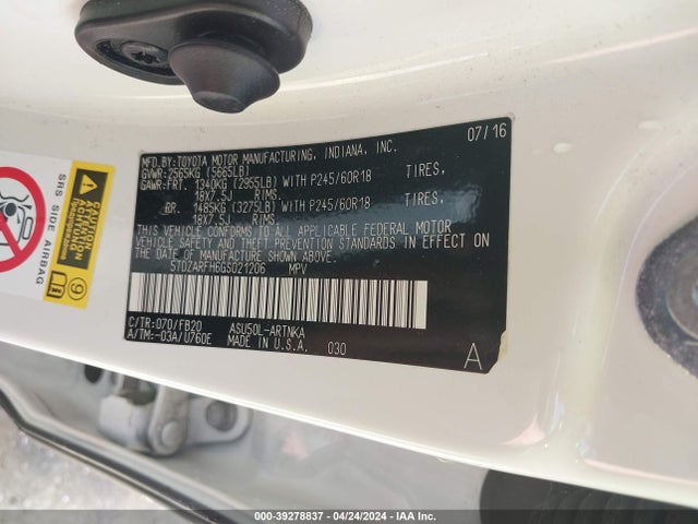 Toyota Highlander Le 2016 5TDZARFH6GS021206 Image 9