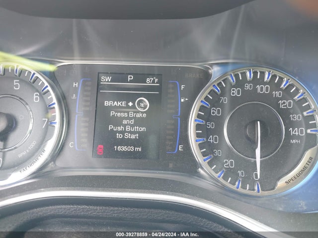 Chrysler 200 Limited 2015 1C3CCCABXFN666482 Image 7