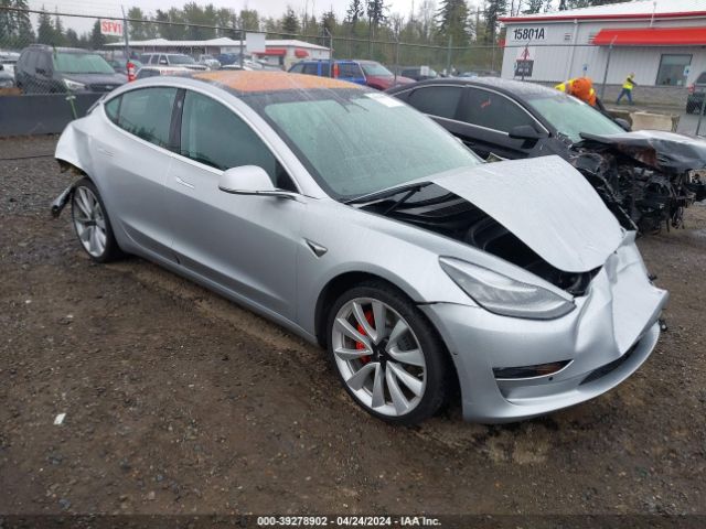 2018 Tesla Model 3 Long Range/performance მანქანა იყიდება აუქციონზე, vin: 5YJ3E1EBXJF083342, აუქციონის ნომერი: 39278902