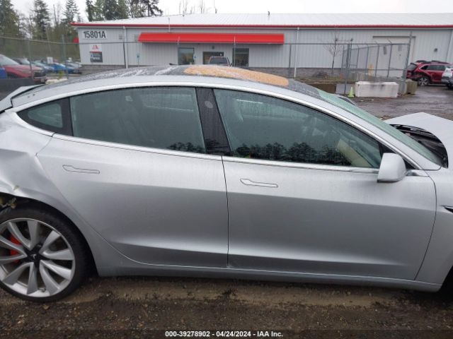 5YJ3E1EBXJF083342 Tesla Model 3 Long Range/performance