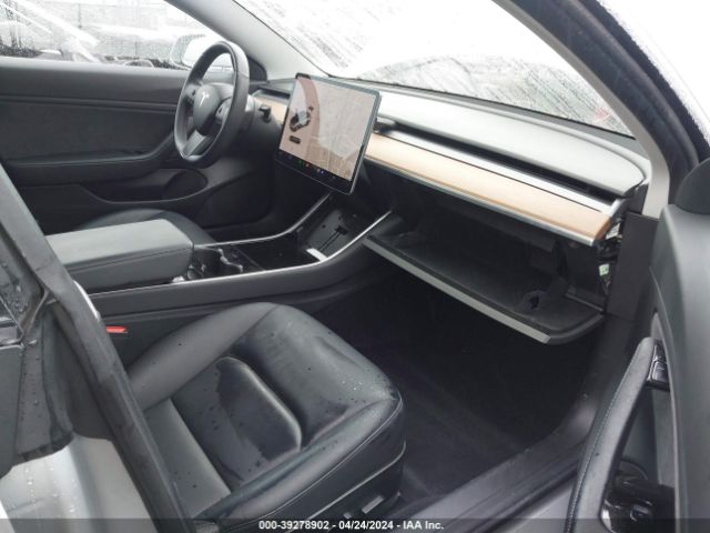 5YJ3E1EBXJF083342 Tesla Model 3 Long Range/performance