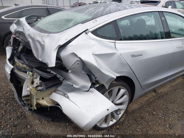 5YJ3E1EBXJF083342 Tesla Model 3 Long Range/performance