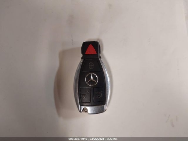 55SWF4KB8HU210386 Mercedes-Benz C 300 4matic/luxury 4matic/sport 4matic