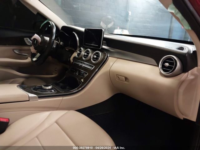 55SWF4KB8HU210386 Mercedes-Benz C 300 4matic/luxury 4matic/sport 4matic