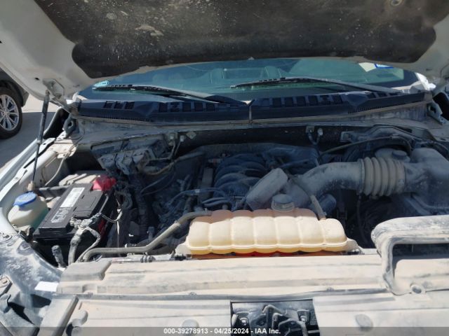 1FTFX1E5XJKF17621 Ford F-150 Xl