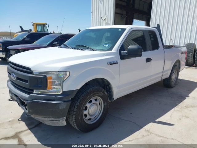 1FTFX1E5XJKF17621 Ford F-150 Xl
