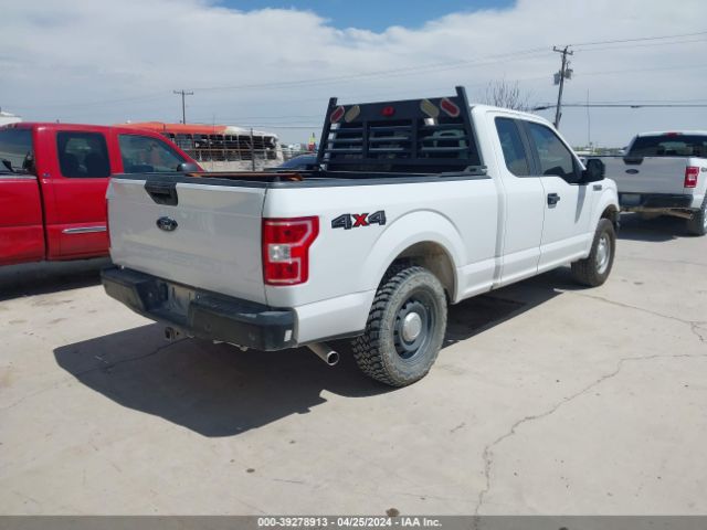 1FTFX1E5XJKF17621 Ford F-150 Xl