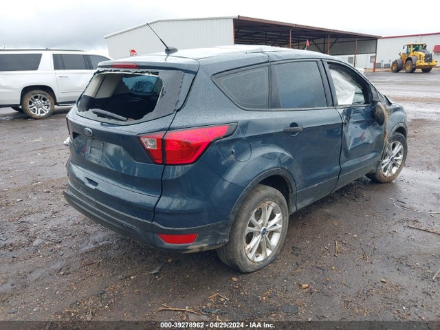 Ford ESCAPE S 2019 1FMCU0F76KUB47100 Image 4