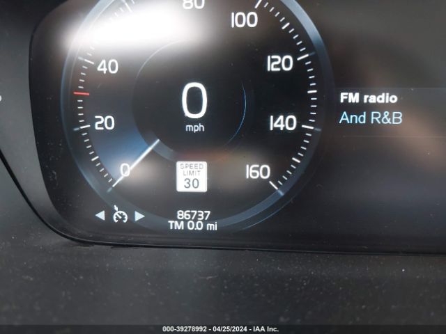 YV4A22PK9G1014238 Volvo Xc90 T6 Momentum