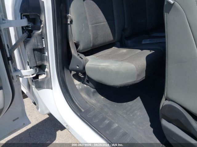 1FTFX1E52JKE87353 Ford F-150 Xl