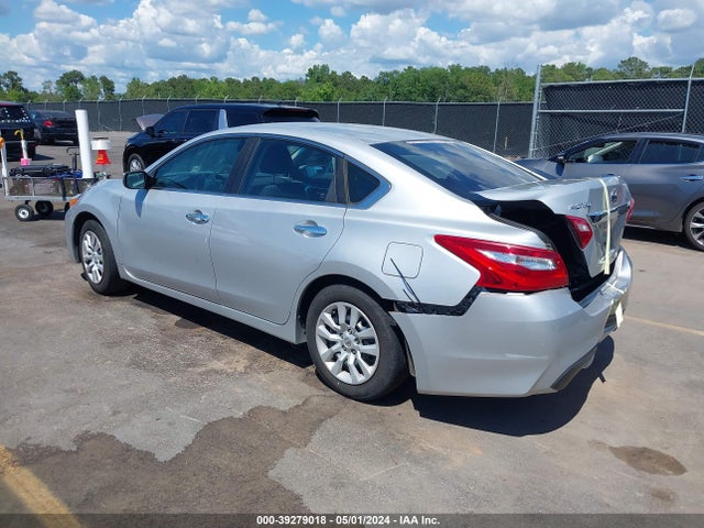 Nissan Altima 2.5 S 2017 1N4AL3AP7HC151488 Image 3