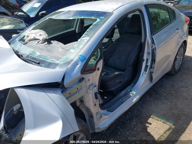 KIA FORTE LX 2015 KNAFX4A68F5353658 Image 12