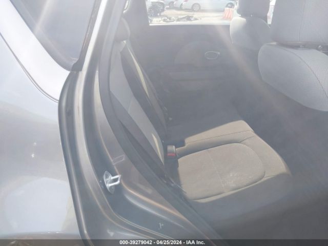 KNDJN2A26J7594068 KIA Soul