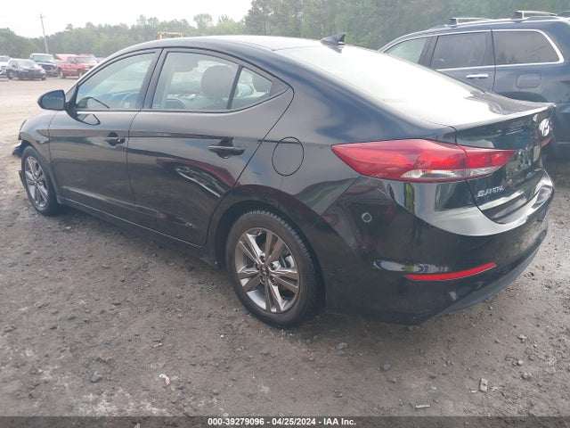 Hyundai Elantra Value Edition 2018 5NPD84LF0JH385260 Image 3