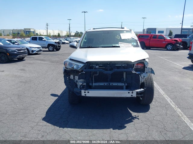 Toyota 4runner Sr5 Premium 2018 JTEBU5JR4J5517180 Image 13