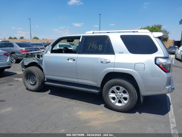 Toyota 4runner Sr5 Premium 2018 JTEBU5JR4J5517180 Image 15