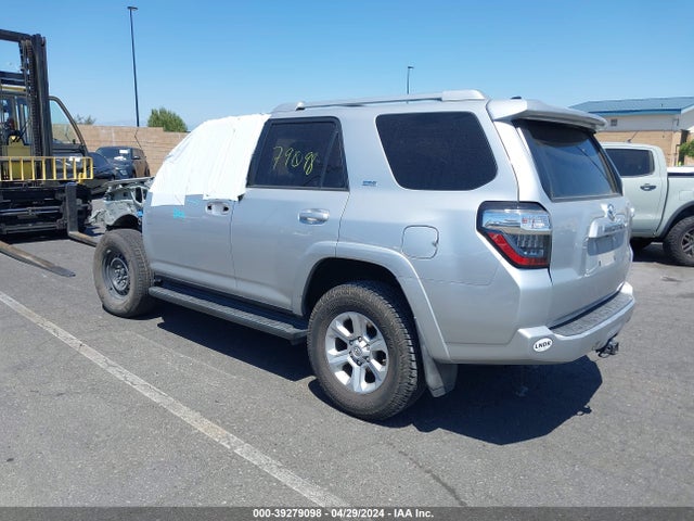 Toyota 4runner Sr5 Premium 2018 JTEBU5JR4J5517180 Image 3