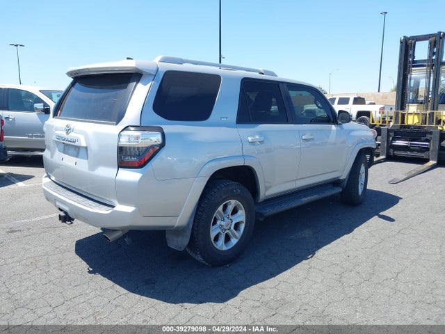 Toyota 4runner Sr5 Premium 2018 JTEBU5JR4J5517180 Image 4