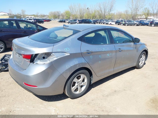 Hyundai ELANTRA SE 2015 5NPDH4AE2FH567043 Image 4