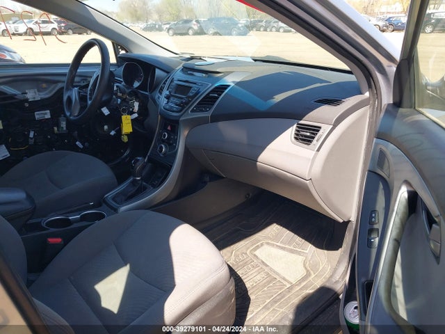Hyundai ELANTRA SE 2015 5NPDH4AE2FH567043 Image 5