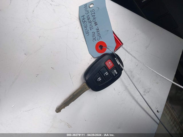 Toyota COROLLA LE 2016 5YFBURHE0GP449423 Image 11