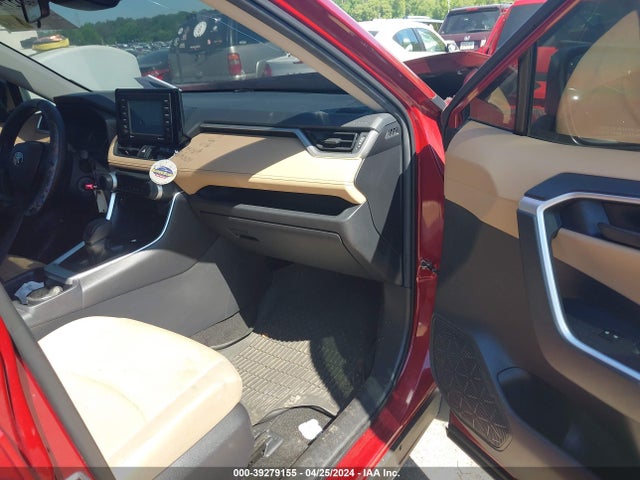 Toyota RAV4 LE 2021 JTMH1RFV2MD064501 Image 5