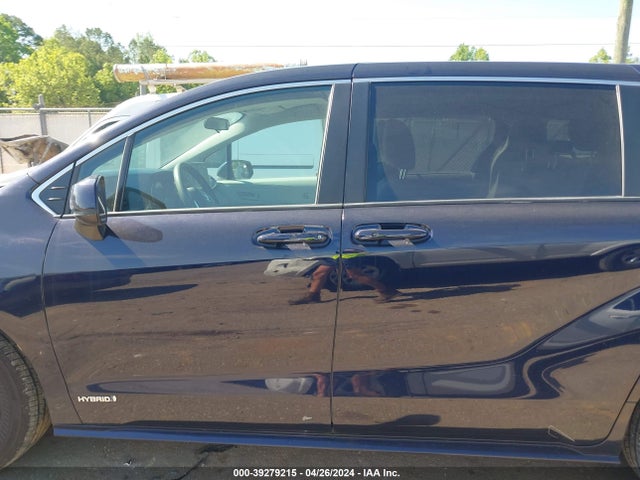 Toyota SIENNA LE 2021 5TDKRKEC4MS008294 Image 14