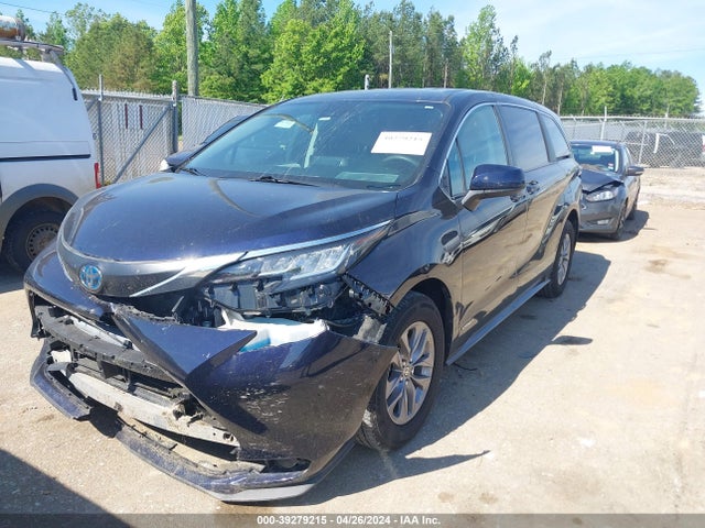 Toyota SIENNA LE 2021 5TDKRKEC4MS008294 Image 6