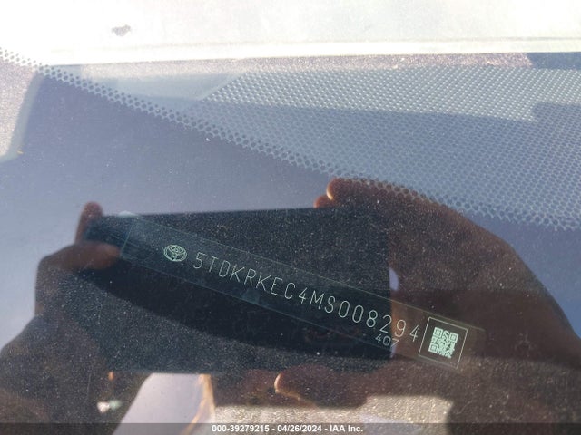 Toyota SIENNA LE 2021 5TDKRKEC4MS008294 Image 9