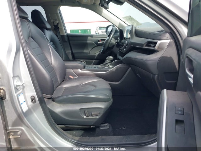 Toyota Highlander Xle 2022 5TDGZRBH6NS567314 Image 5
