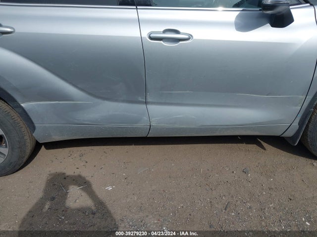 Toyota Highlander Xle 2022 5TDGZRBH6NS567314 Image 6