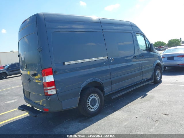 WD3PE7CD3JP632405 Mercedes-Benz Sprinter 2500 Standard Roof V6