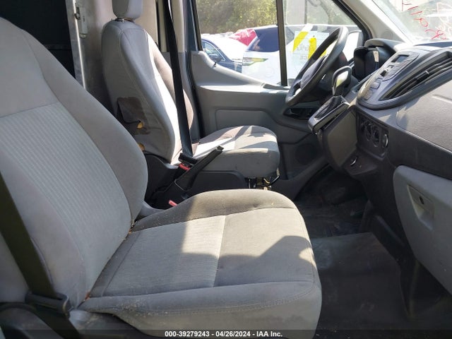 Ford Transit-250 2019 1FTYR3XM7KKB12711 Image 5