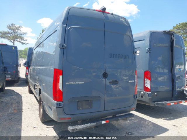 WD4PF1CDXKP136332 Mercedes-Benz Sprinter 2500 High Roof V6
