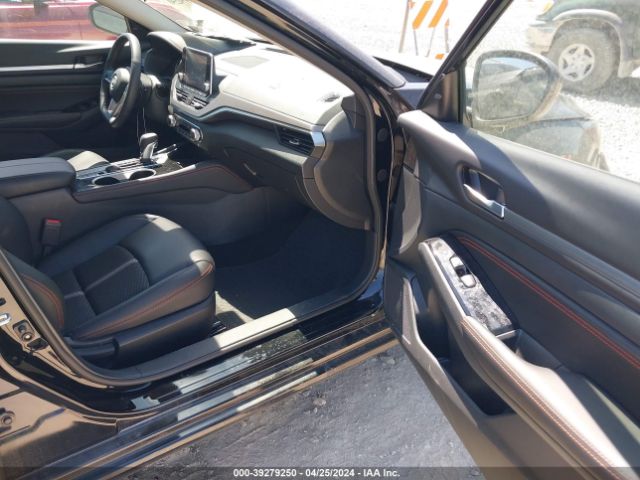 1N4BL4CW5PN367289 Nissan Altima Sr Intelligent Awd