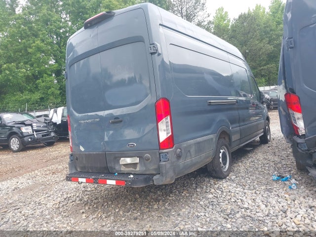 Ford Transit-250 2019 1FTYR3XM3KKB32843 Image 4